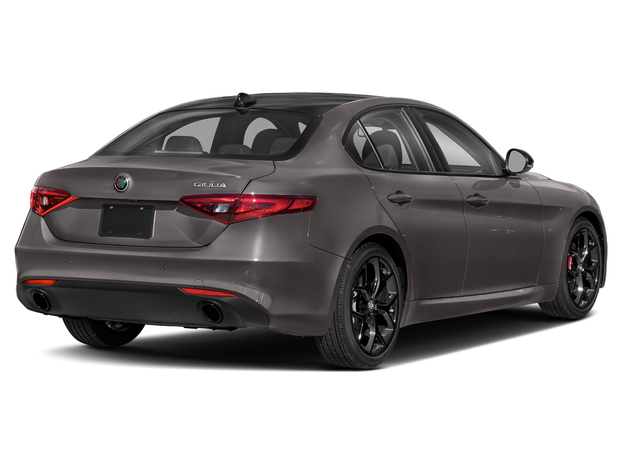 2022 Alfa Romeo Giulia — side profile view