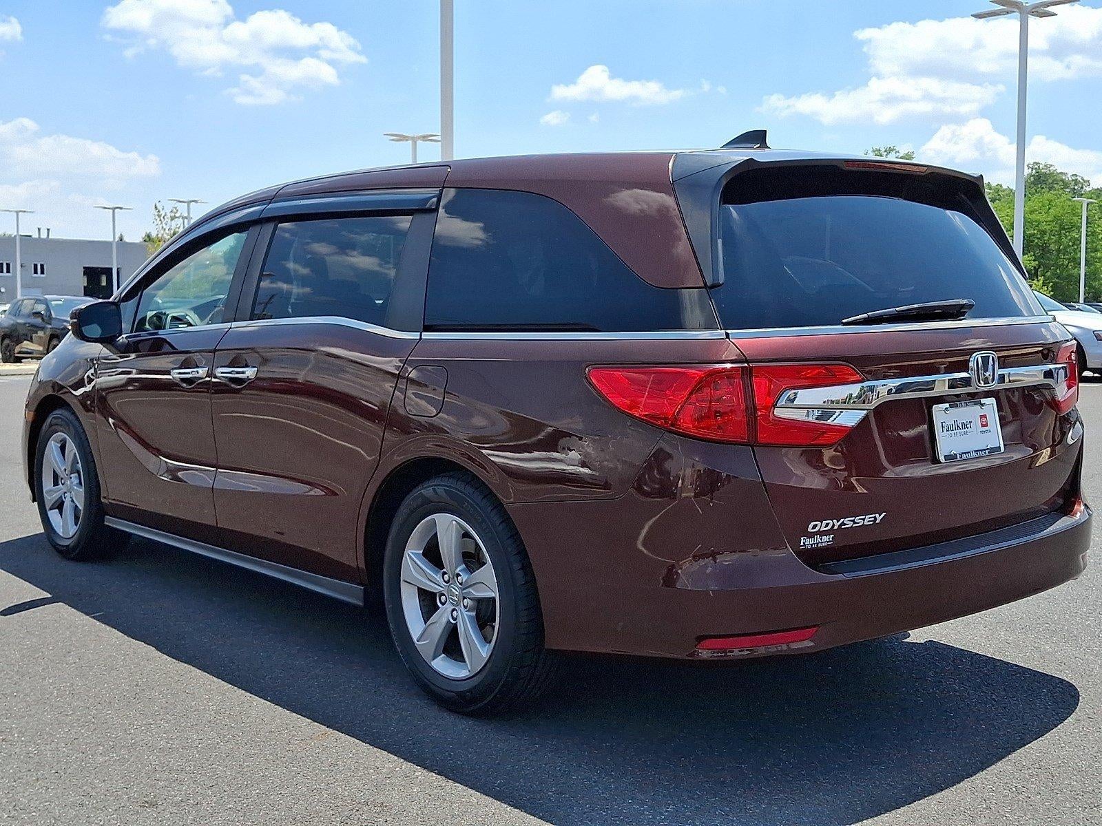 2019 Honda Odyssey — interior view
