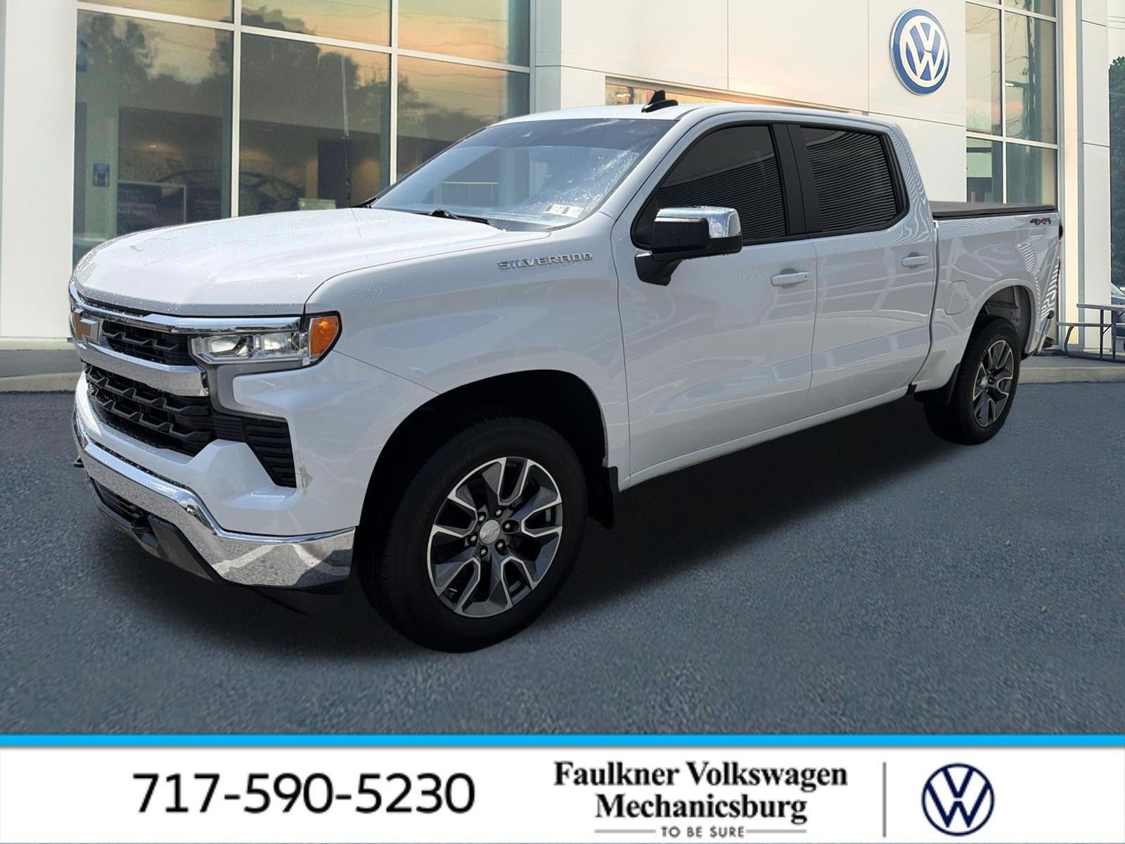 2024 Chevrolet Silverado 1500 Crew Cab Short Box 4-Wheel Drive LT 2FL in Summit White — front three-quarter view