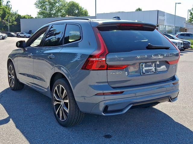 2023 Volvo XC60 — interior view