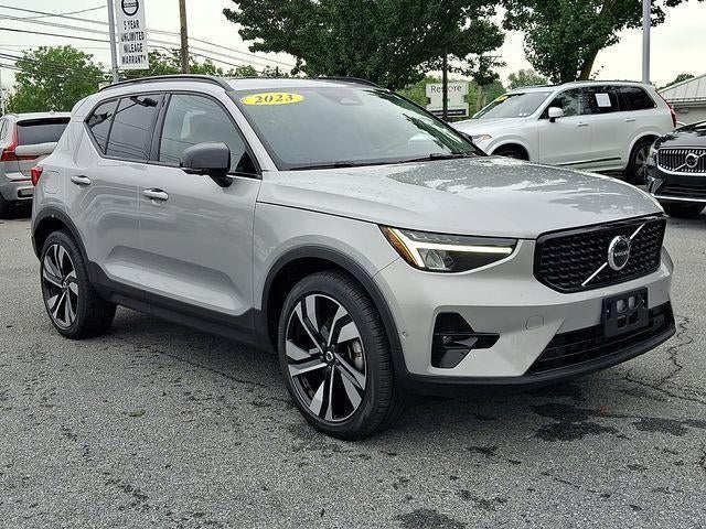 2023 Volvo XC40