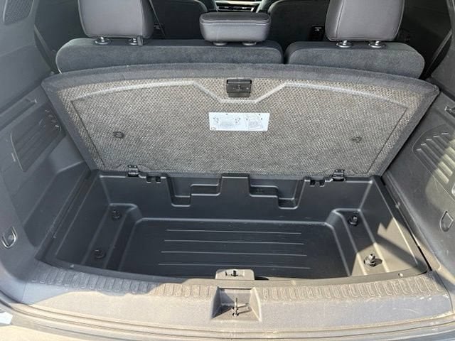 2025 Chevrolet Traverse — interior view